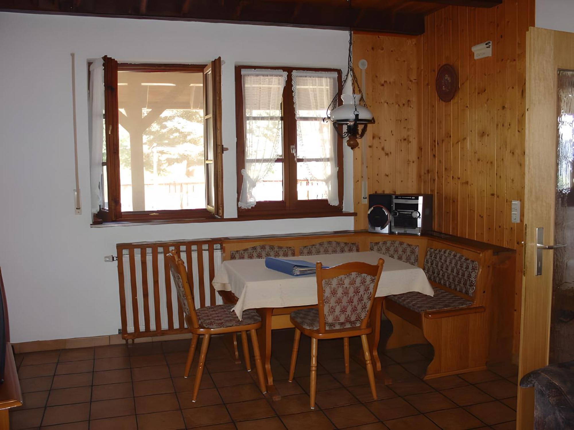 Uhlhof Apartment Neuenbach Екстериор снимка